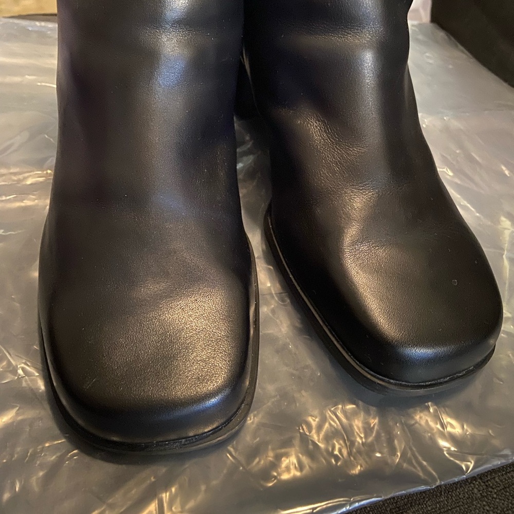 Naturalizer bootie